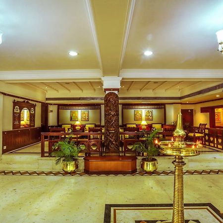 Krishna Inn Guruvāyūr Εξωτερικό φωτογραφία