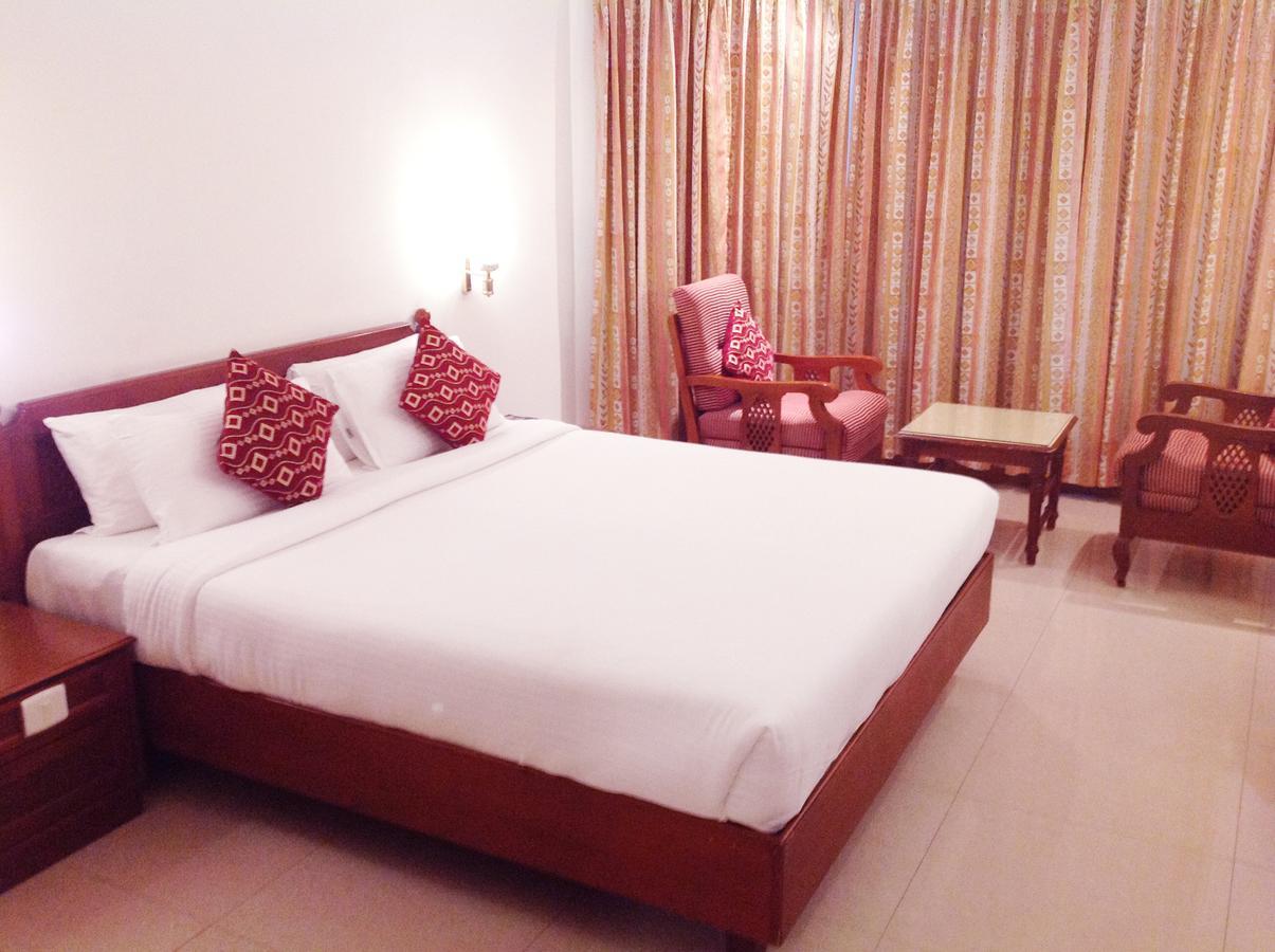 Krishna Inn Guruvāyūr Εξωτερικό φωτογραφία