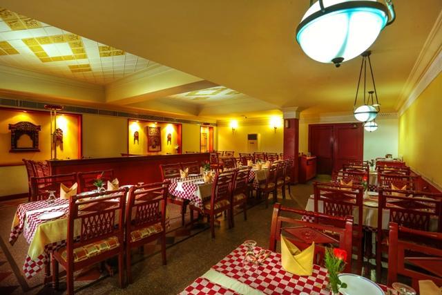 Krishna Inn Guruvāyūr Εξωτερικό φωτογραφία